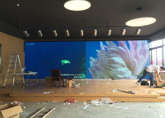 SMD P5 Depan Layanan LED Display Wall 1R1G1B Layar Penuh Warna LED Video Dalam Ruangan