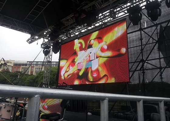 P6 2R1G1B Sewa Video Wall LED Display Full Color Ringan