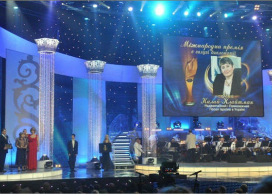 Ultra Brightness LED Screen Backdrop Panggung Fleksibel LED Curtain Tampilan P4.8mm