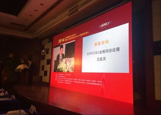 P16 6000nits Rental Tampilan LED Luar Ruangan 2R1G1B Untuk Pusat Perbelanjaan