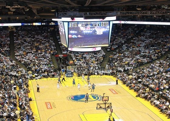 1R1G1B 240W / sqm Outdoor LED Billboard Untuk Perimeter Sepak Bola