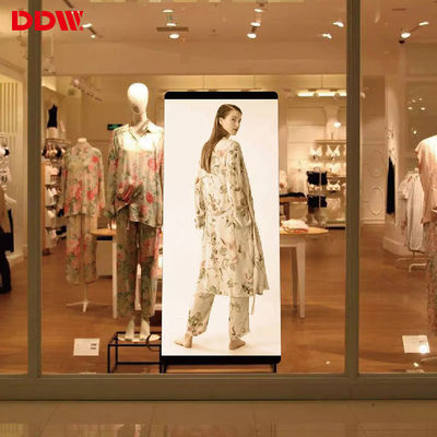 Iklan Video Digital Layar Cermin LED Dalam Ruangan Ultra Tipis Portabel P1.75 P2 P2.5