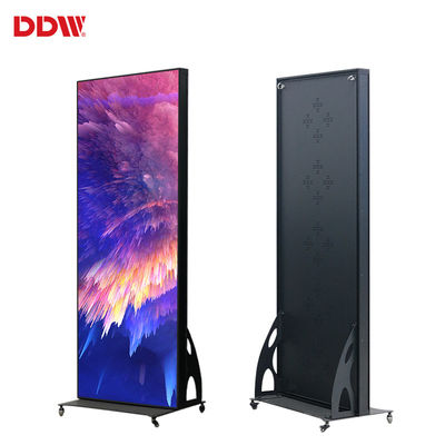 Flooring Standing Move Layar Periklanan Video Digital Cerdas Luar Ruangan P2.5