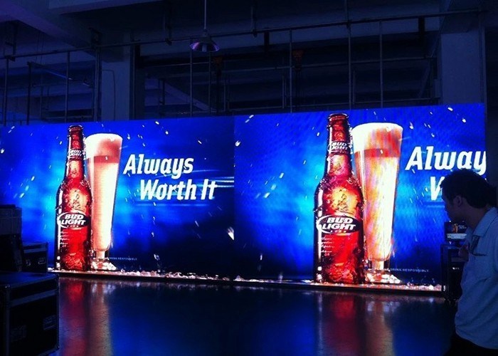 P16 6000nits Rental Tampilan LED Luar Ruangan 2R1G1B Untuk Pusat Perbelanjaan